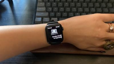 Your Lazy Arse Can Now Unlock 1Password With the Apple Watch