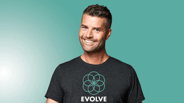 Pete Evans Says He’s Quitting Facebook