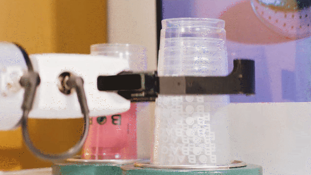 This Robot Can Make You Boba Tea Because Of Course That’s a Thing
