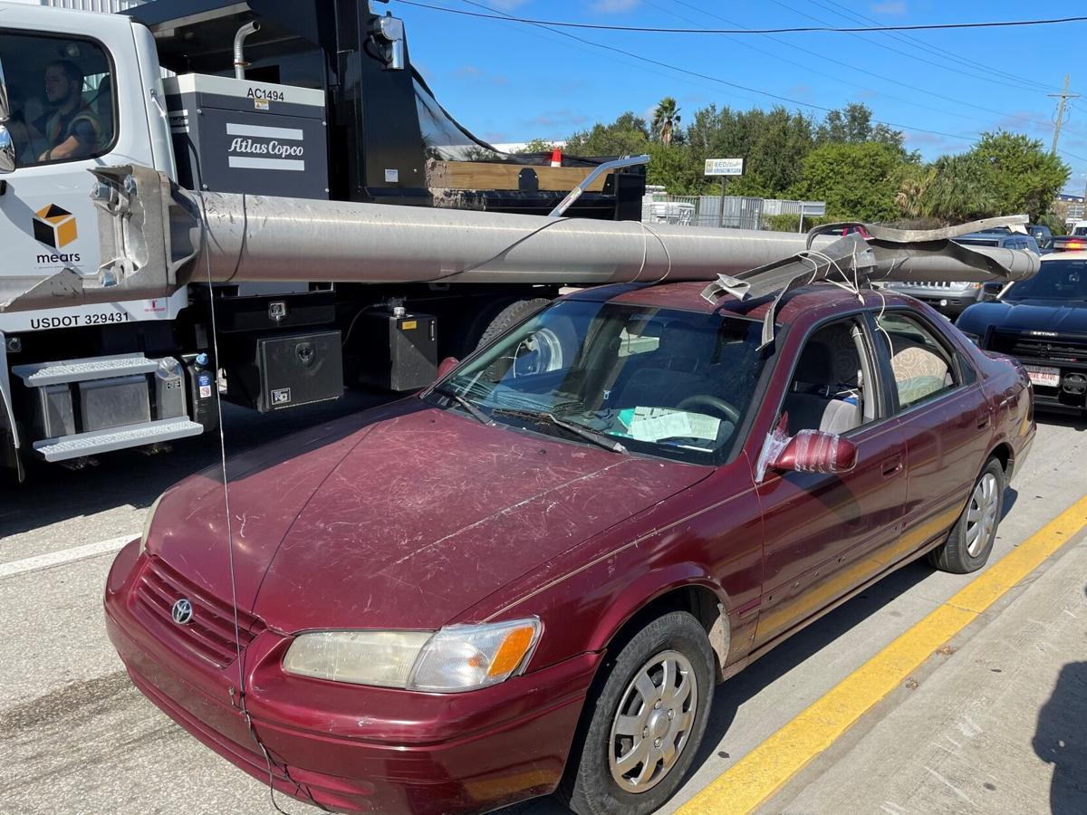 Florida Man Steals Utility Pole, Doesn’t Look Obvious At All
