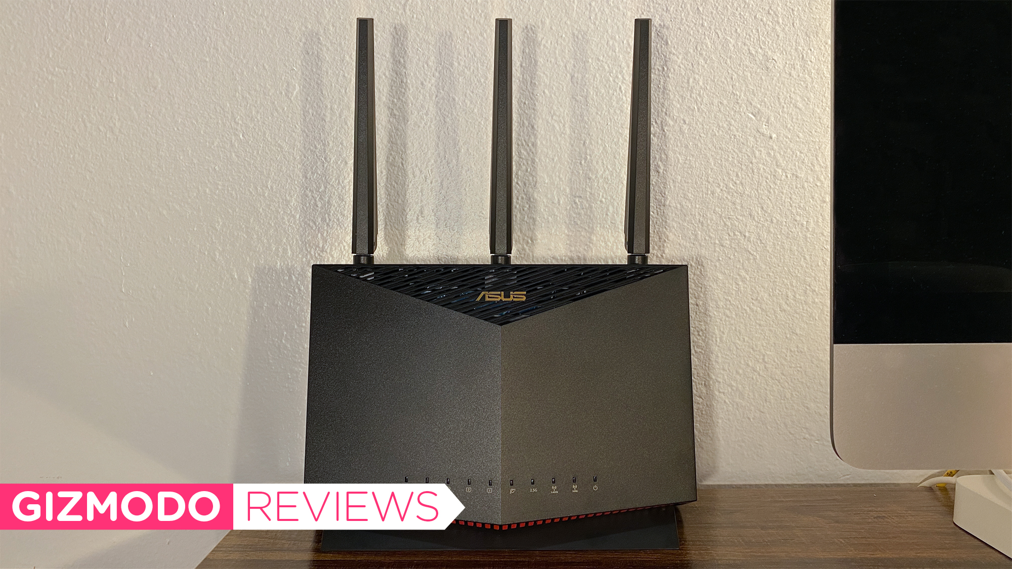 The Asus RT-AX86U Is a Wi-Fi 6 Router That Doesn't Sacrifice