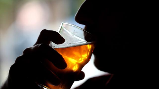 These Are the Ages When Alcohol Is Most Dangerous to the Brain, Researchers Say