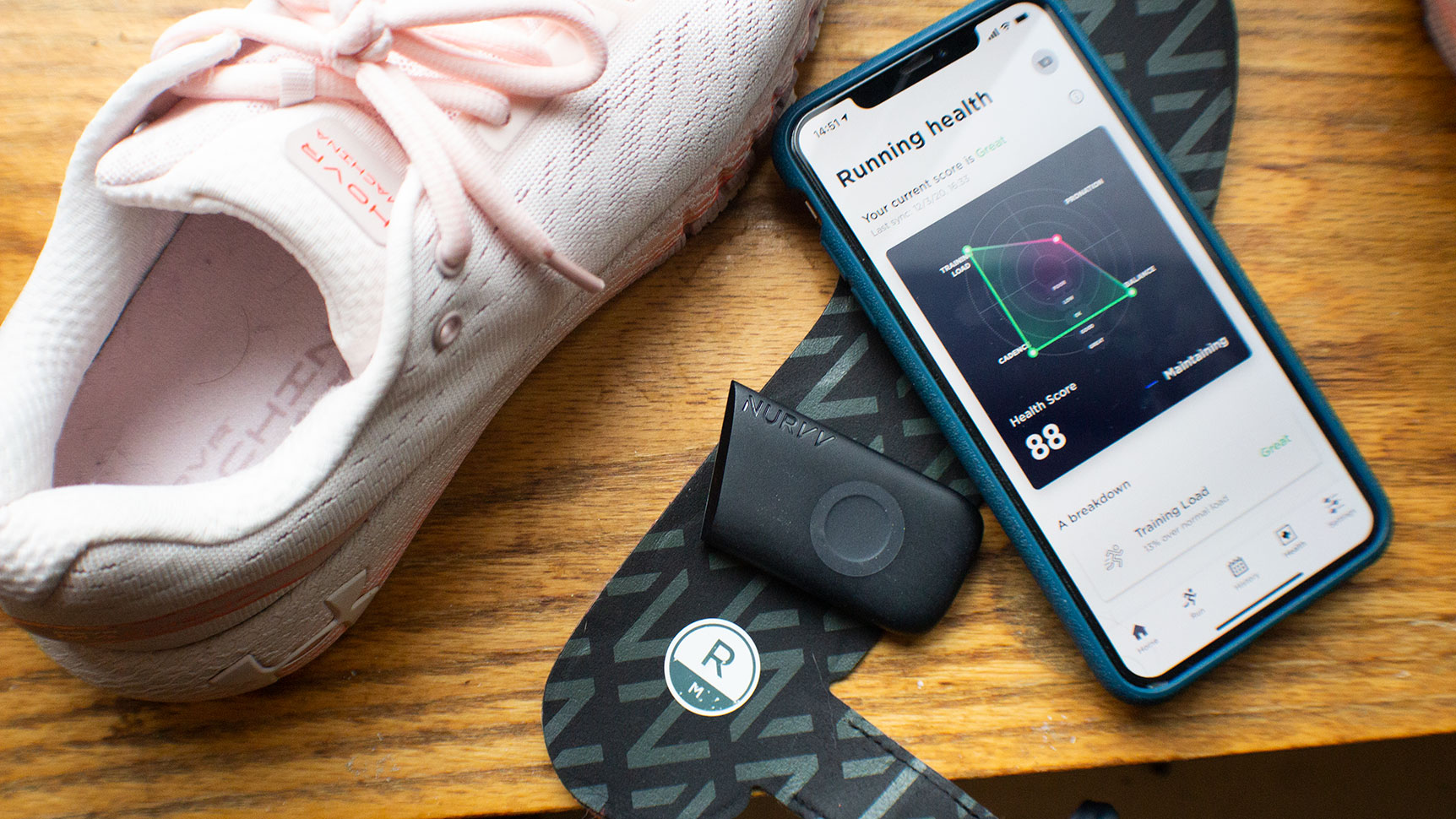 RIP my pronation score. It went from GREAT to utter crap even though...I've changed nothing about how I run. (Photo: Victoria Song/Gizmodo)