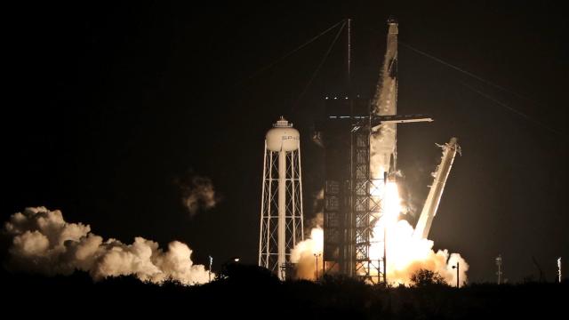 SpaceX’s Still-in-Beta Starlink ISP Gets a Billion Dollars to Try and Fix Rural Internet