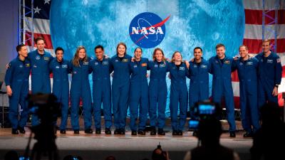 NASA Announces Team of 18 Astronauts Who Will Train For Artemis Moon Landings