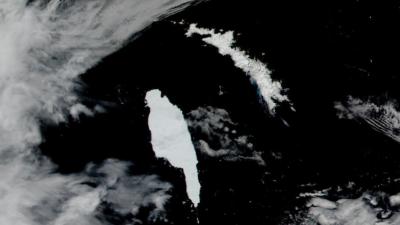 World’s Largest Iceberg Now Ominously Close to Sensitive Island
