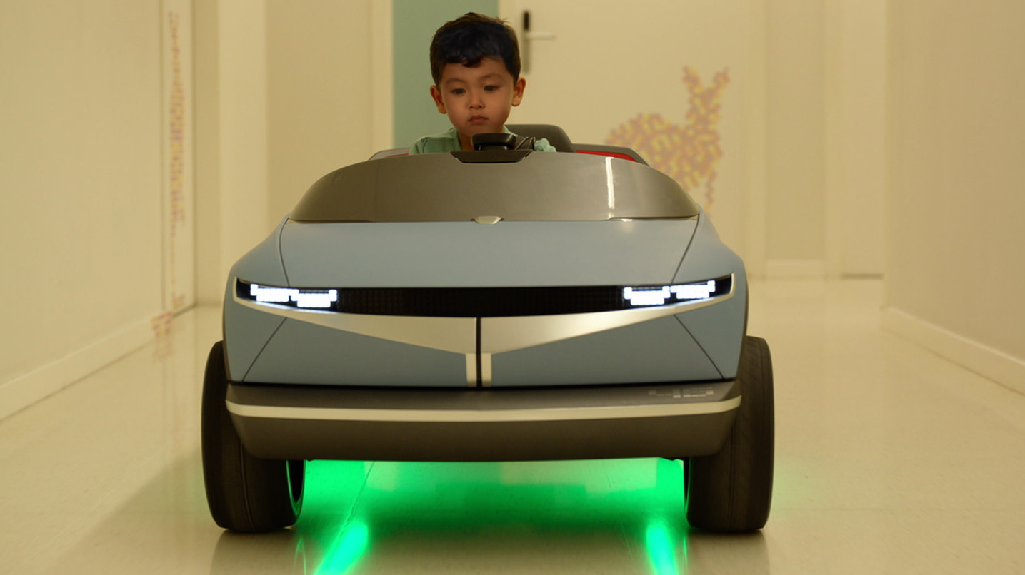 Hyundai Made This Minicar For A Children’s Hospital And It Completely Rules