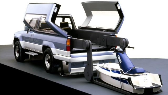 The Toyota Mobile Base Concept Offered A Brilliant Way To Load A Pickup Truck Bed