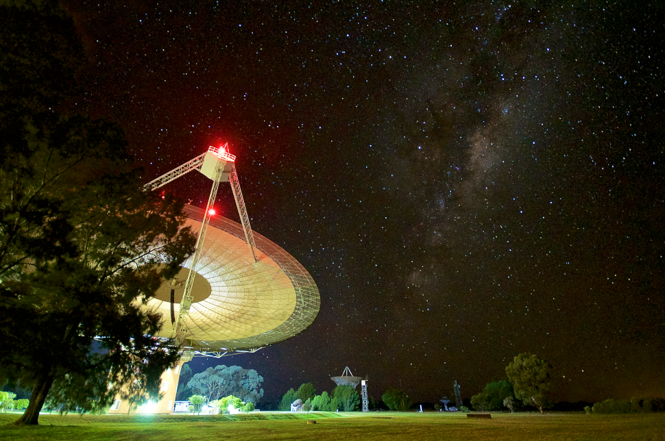 The Parkes Observatory in Australia.  (Image: Daniel John Reardon)