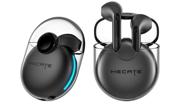 This Wireless Earbuds Clear Charging Case Requires Impeccably Clean Ears or Zero Shame