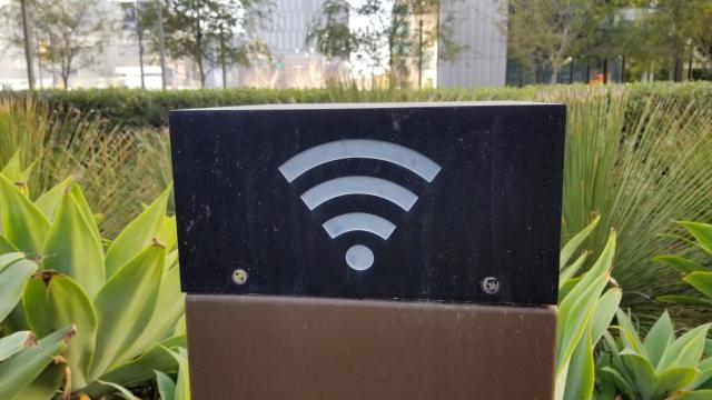 How Does Wi-Fi Work? An Electrical Engineer Explains