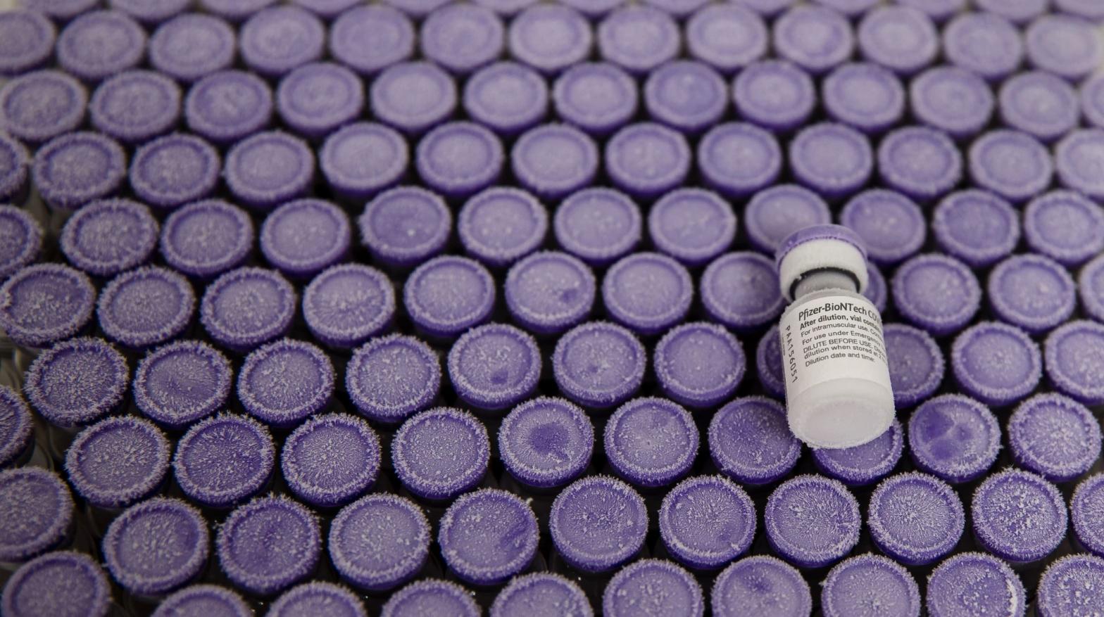 A vial of the Pfizer/BioNTech covid-19 vaccine (Photo: Ariana Drehsler, Getty Images)