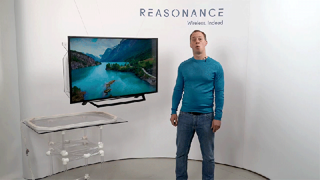A Startup Demonstrated a Wirelessly Powered TV at CES 2021 and I Want to Believe