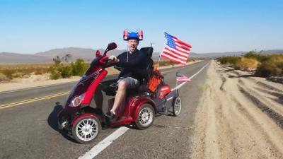 UK Man Tries To Ride Mobility Scooter Across The U.S. – Makes It 800 km