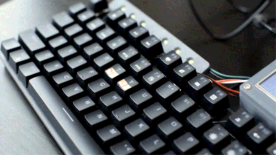 Sadistic Keyboard Will Shock the Hunt-and-Peck Out of You