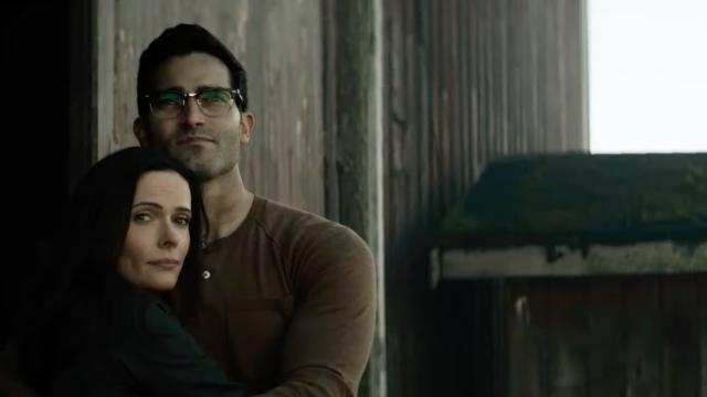 The New Superman & Lois Trailer Brings the Teen Angst