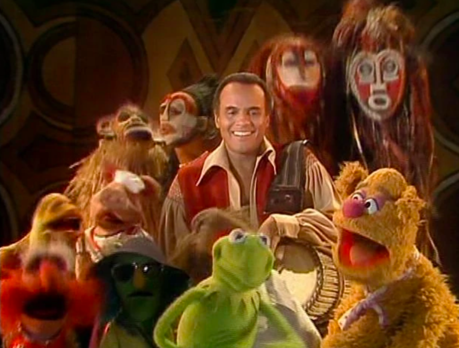 Harry Belafonte with the Muppets. (Screenshot: ABC)