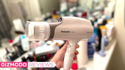 This Self-Oscillating Hair Dryer Is as Effective as It Is Absurd