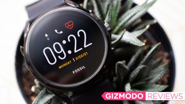 Fossil’s First Cellular Smartwatch Fails to Live Up to Its Promise