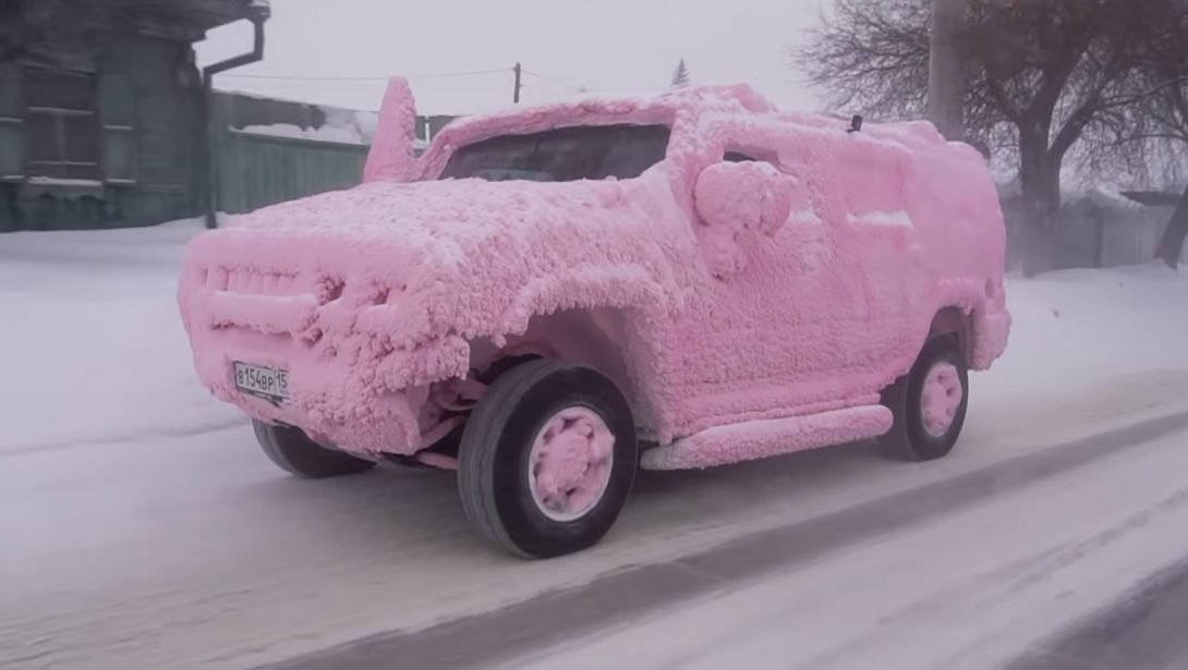 This Is What Happens When You Try To Wash A Car At 40 Degrees Below Zero