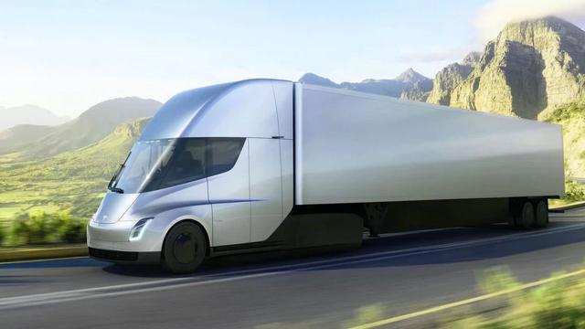 Watch Tesla’s New Electric Truck Fang It