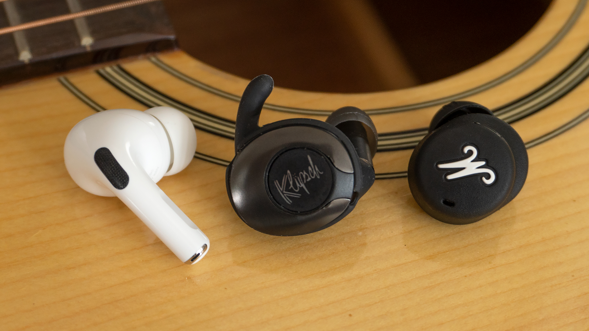The Marshall Mode II earbuds are smaller than the AirPods Pro and the Klipsch T5 II True Wireless Sport, but as a result they sound like their drivers are also on the small side. (Photo: Andrew Liszewski/Gizmodo)