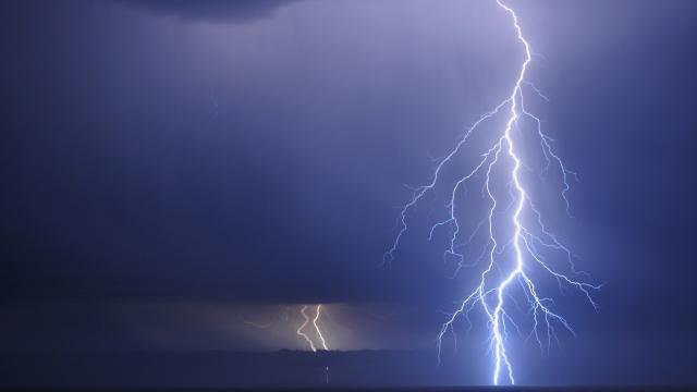 Lightning Strikes May Have Sparked Earth’s First Organisms