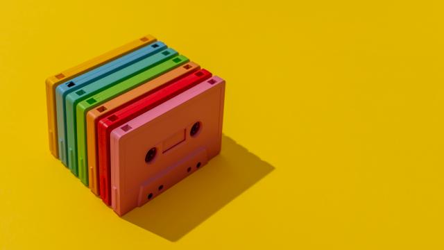 Why Are People Obsessed with the Crap Sound of Cassettes?