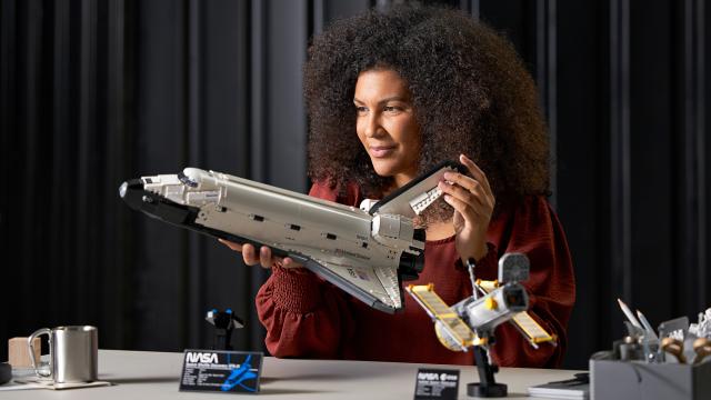 Lego’s New Space Shuttle Discovery With Hubble Telescope Will Send Your Inner NASA Nerd Into Orbit