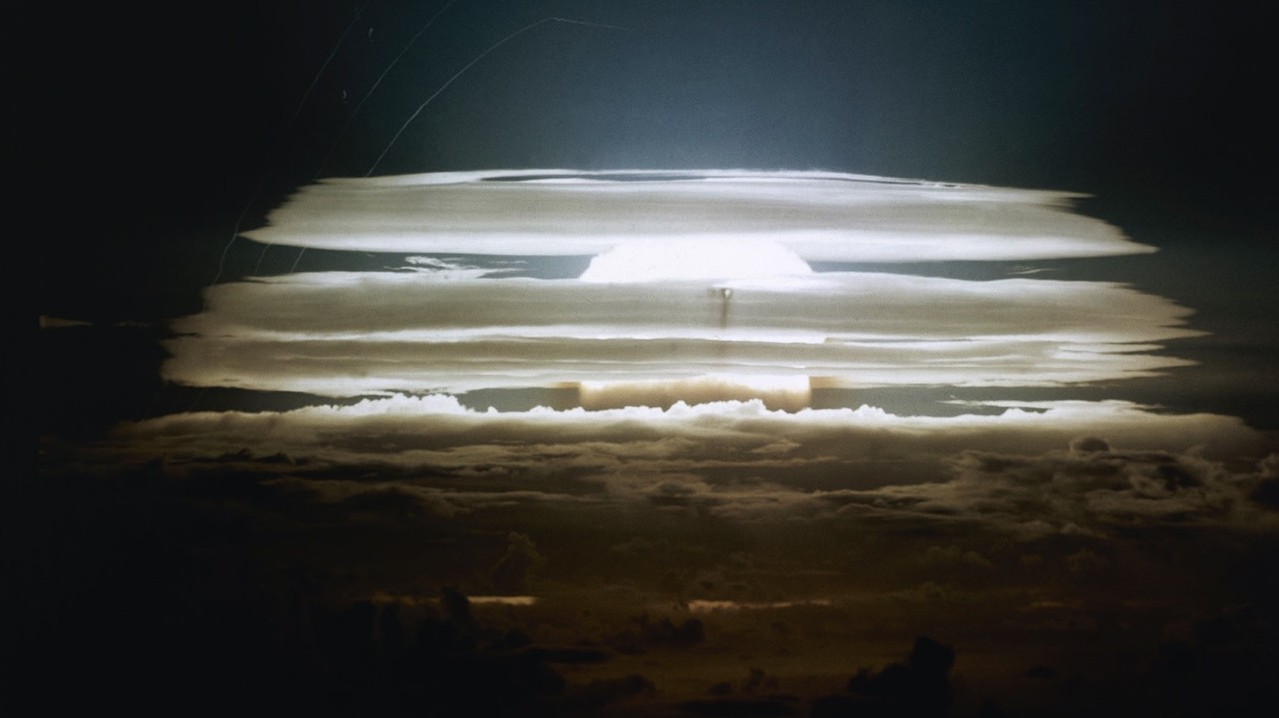 H-bomb test; radioactive clouds at the Bikini Atoll on May 21, 1956. (Photo: Associated Press, AP)
