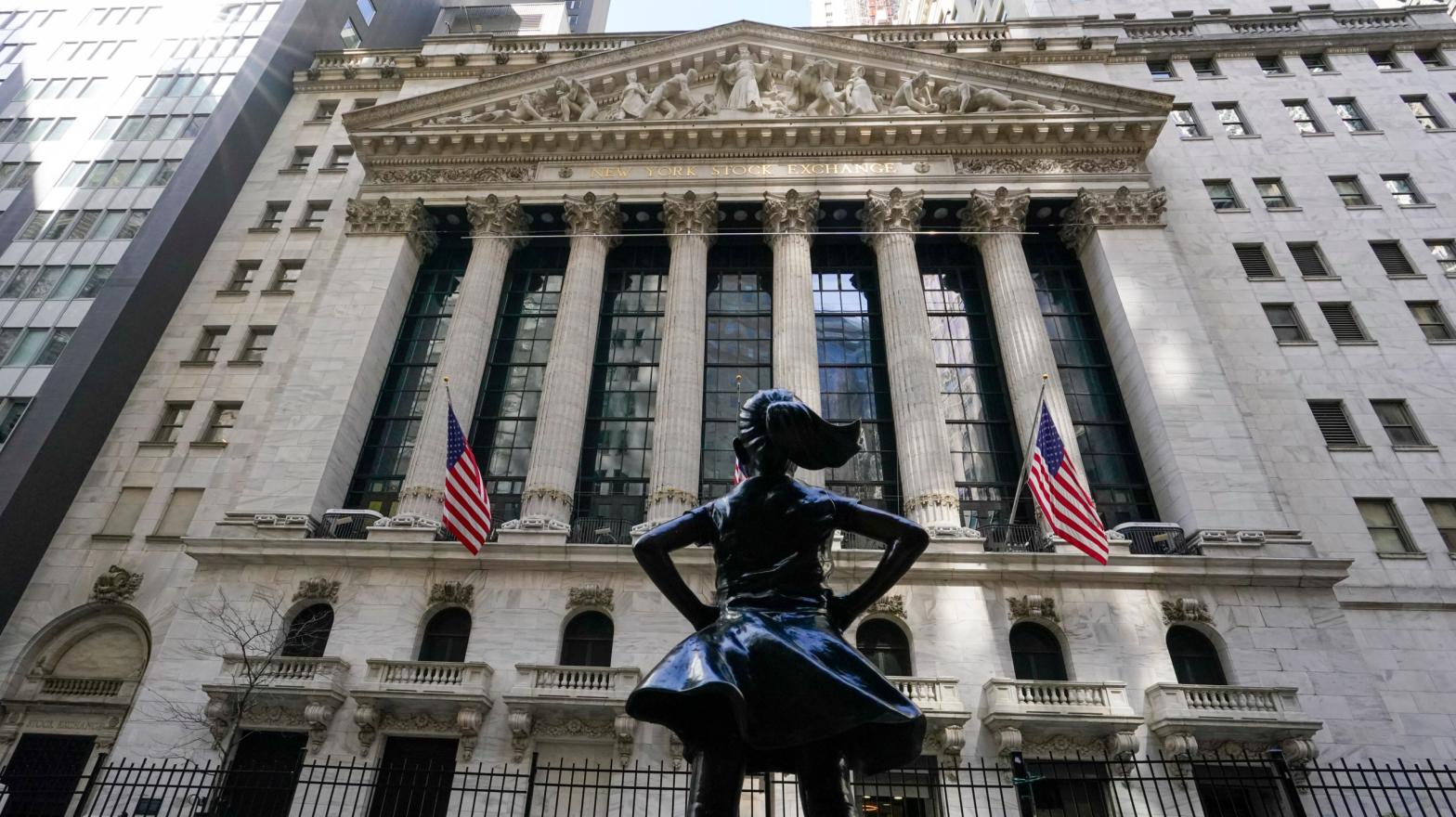 The Fearless Girl statue stands in front of the New York Stock Exchange in New York's Financial District. (Photo: Mary Altaffer, AP)