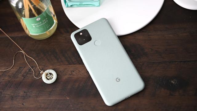 Pixel 6 Will Reportedly Be the First Phone With Google-Made Chip