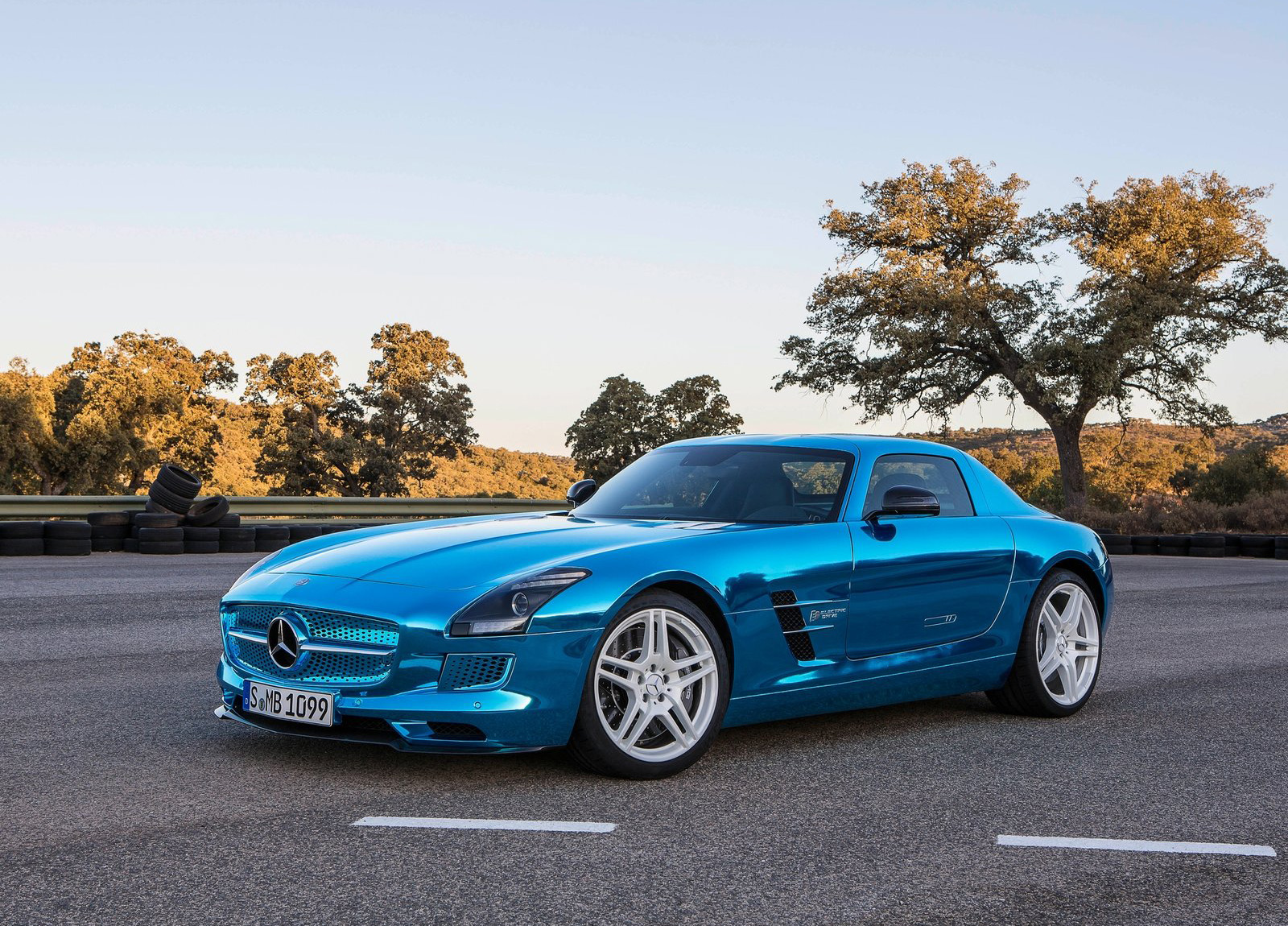 I Can’t Get Over How Much The Mercedes-Benz SLS Electric Drive Cost