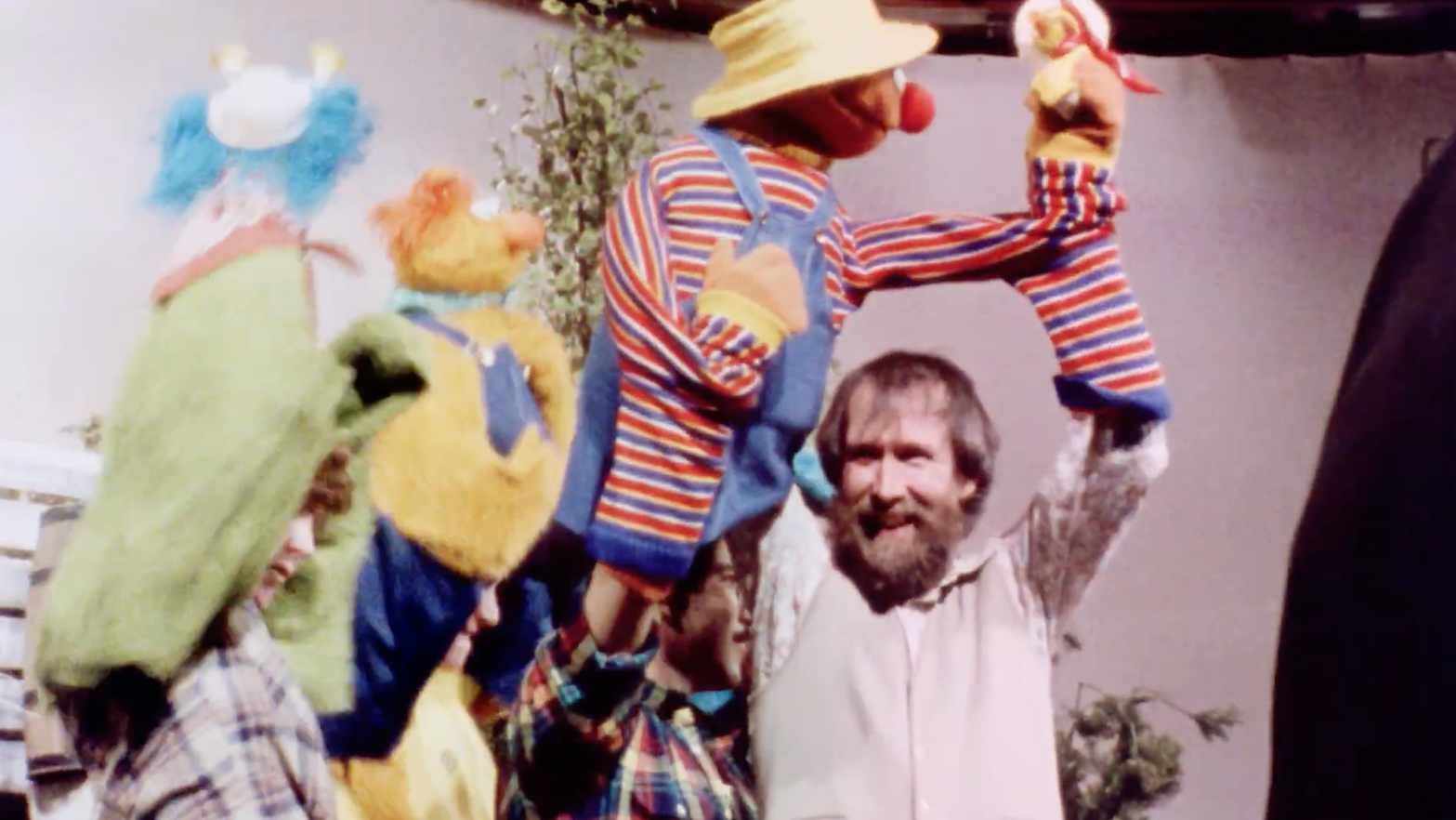 Jim Henson as Ernie. (Screenshot: Screen Media)