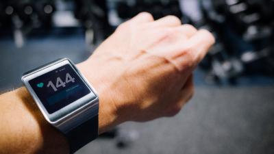 Can Smartwatches Detect COVID-19? Australian Experts Weigh In