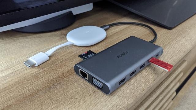 How to Use a USB-C Hub to Upgrade Your Chromecast With Google TV