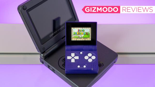 My Eyes Hate Me for Loving This Impossibly Tiny Game Boy Clone