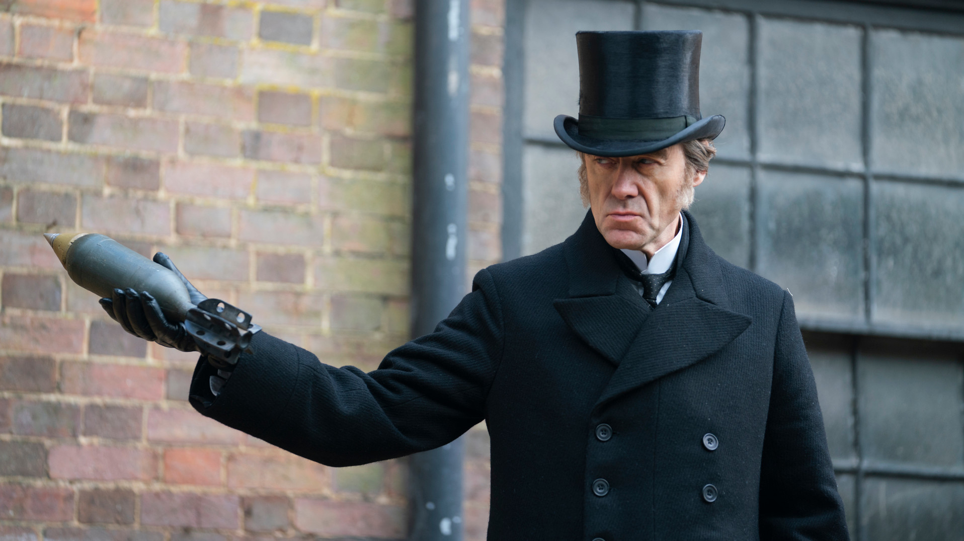 Pip Torrens as Lord Massen, casually holding a bomb. (Photo: Keith Bernstein/HBO)