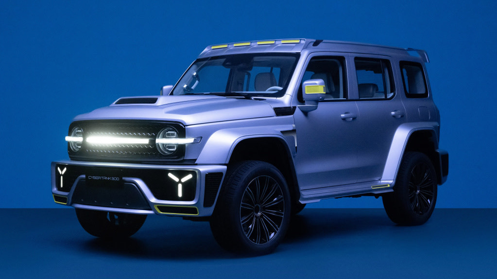 The Cyber Tank 300 Is A Blade Runner Bronco/G-Wagen Mashup