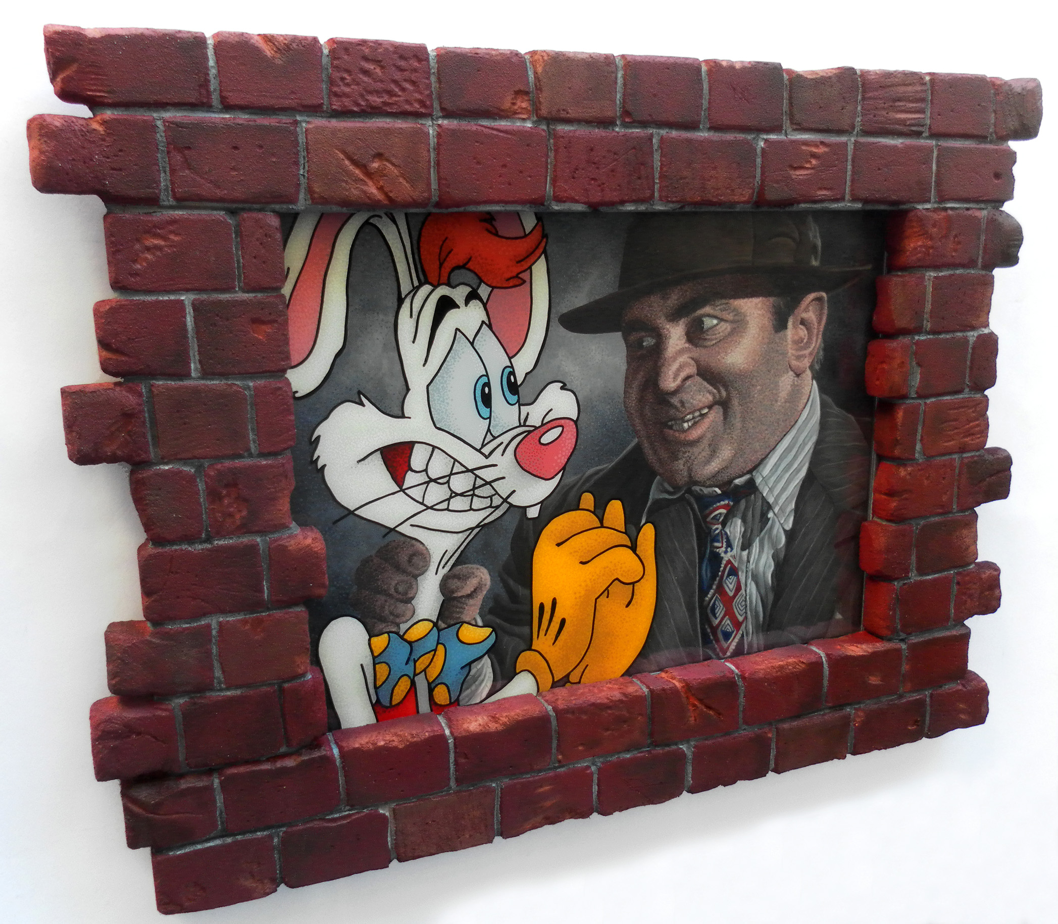 Roger Rabbit and Bob Hoskins in Who Framed Roger Rabbit? (The answer in this case? JoKa.) (Photo: Gallery 1988/JoKa)