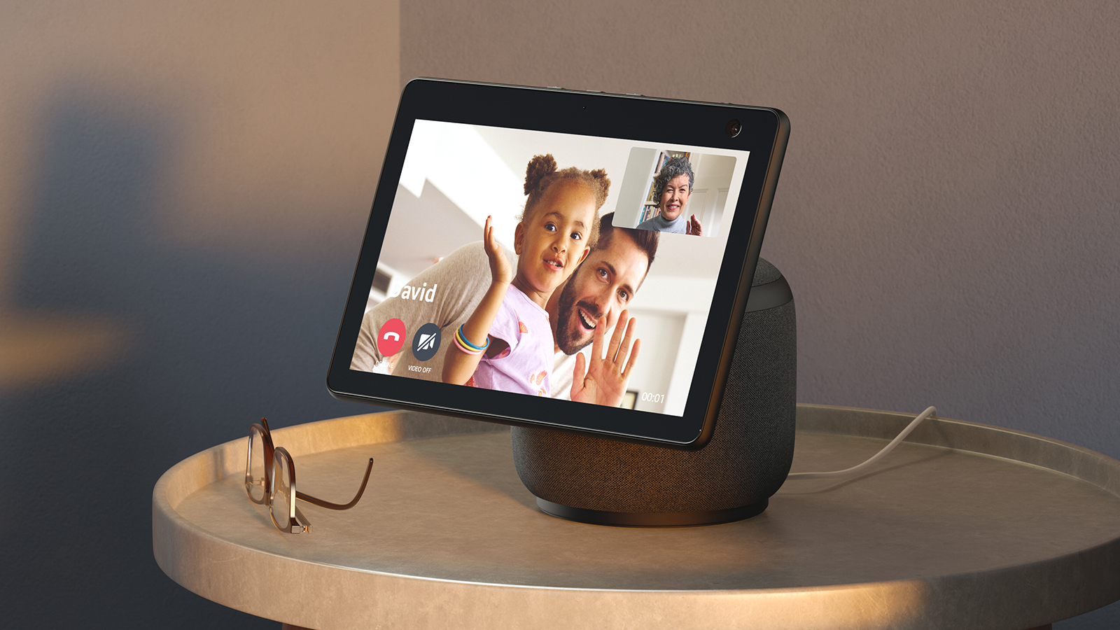 The Amazon Echo Show 10 will actually rotate to keep you in view. (Image: Amazon)