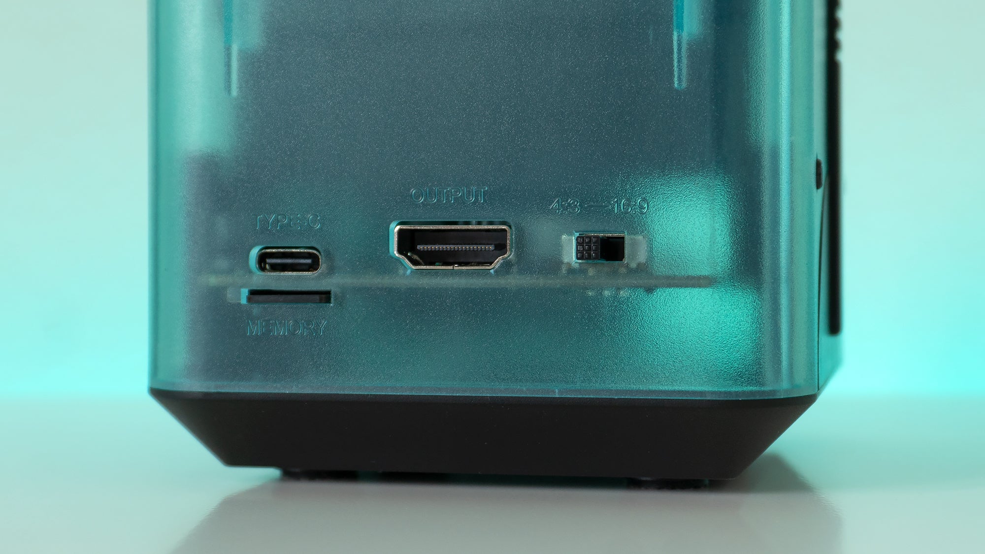 An aspect ratio switch on the back switches between 4:3 and 16:9, although neither of those match the aspect ratios of the Game Boy and Game Boy Advance's screens. (Photo: Andrew Liszewski/Gizmodo)