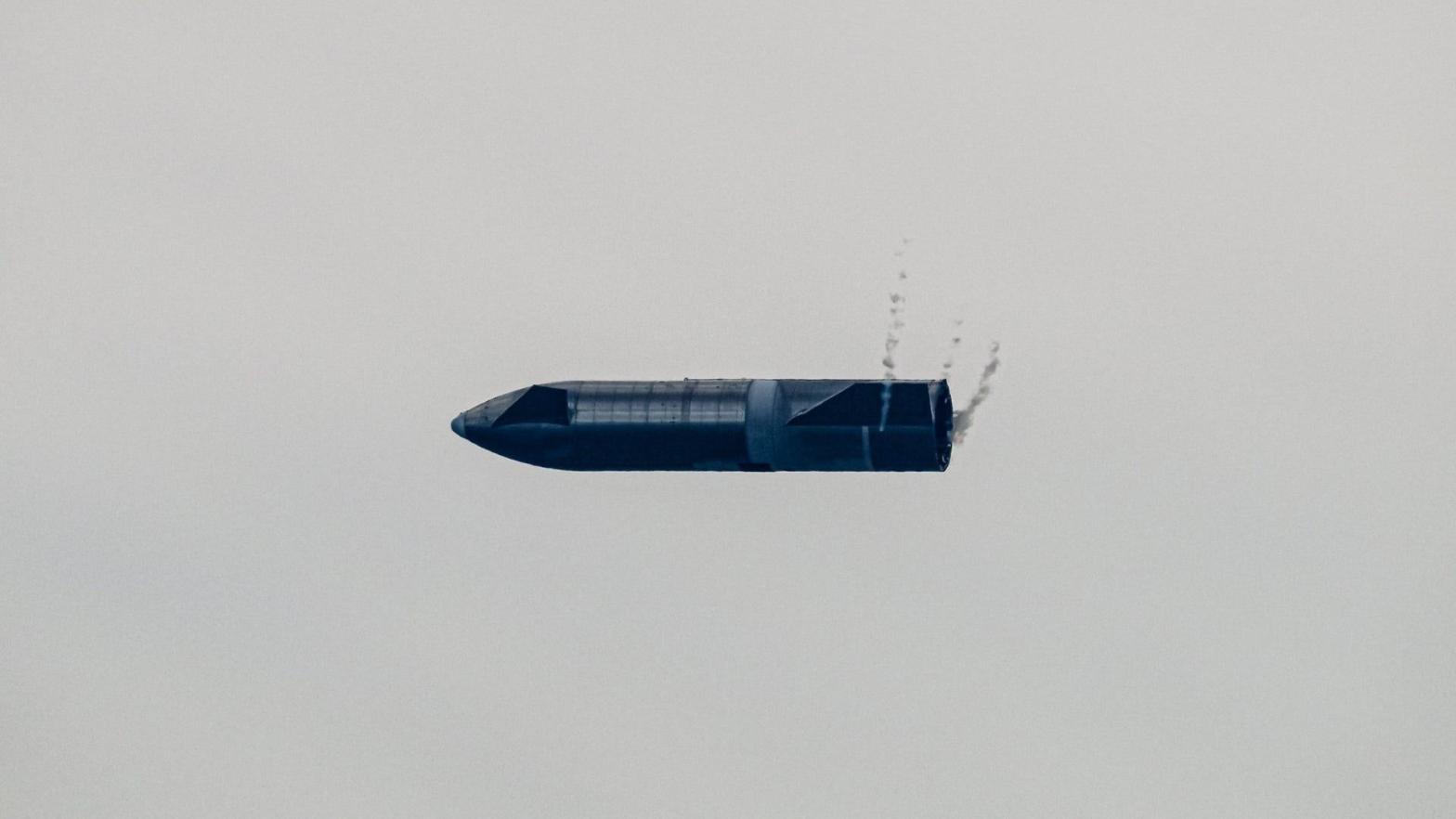 Starship prototype SN10 during its high-altitude flight test on March 3, 2021.  (Image: SpaceX)