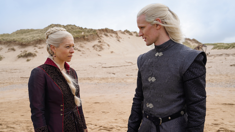 Targaryens love hanging around beaches, it seems. (Image: HBO)