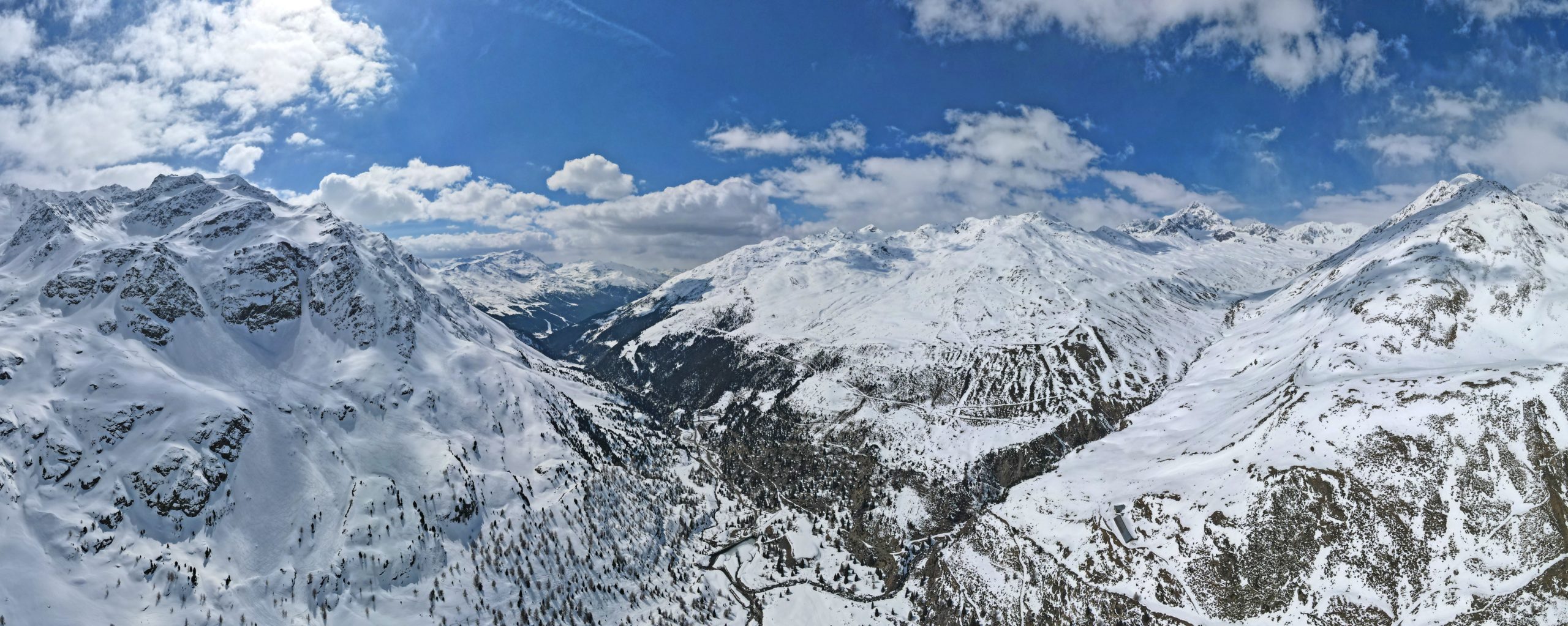 The view of the Stelvio Mountain Pass from Mount Scorluzzo. (Photo: Stelvio National Park)