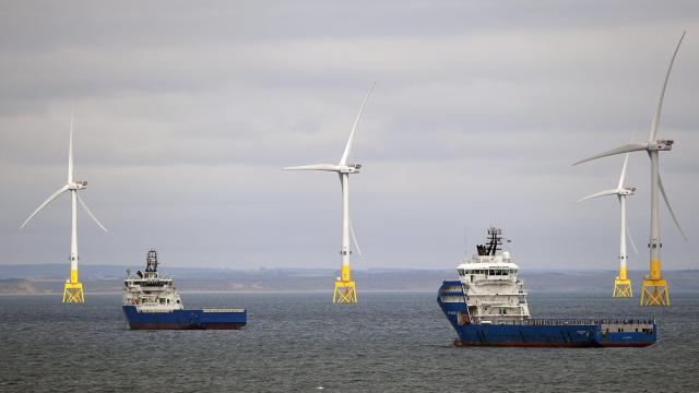 Floating Wind Turbines Are Having a Moment