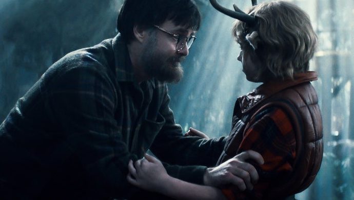 This straight-up looks like Will Forte is playing Harry Potter but he isn't.  (Photo: Netflix)