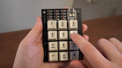 Sadistic One-Handed Keypad Lets You Type on a Computer Using T9 Predictive Text Like It’s 1999