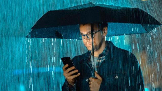 How Rain, Wind, Heat And Other Heavy Weather Can Affect Your Internet Connection