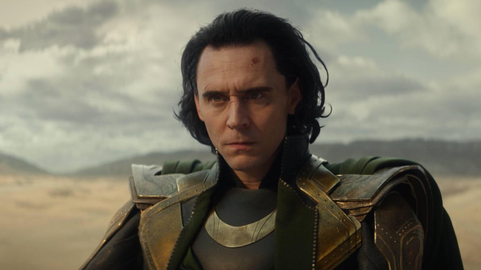 Loki (Tom Hiddleston) works his magic in the new Disney+ series. (Image: Disney)